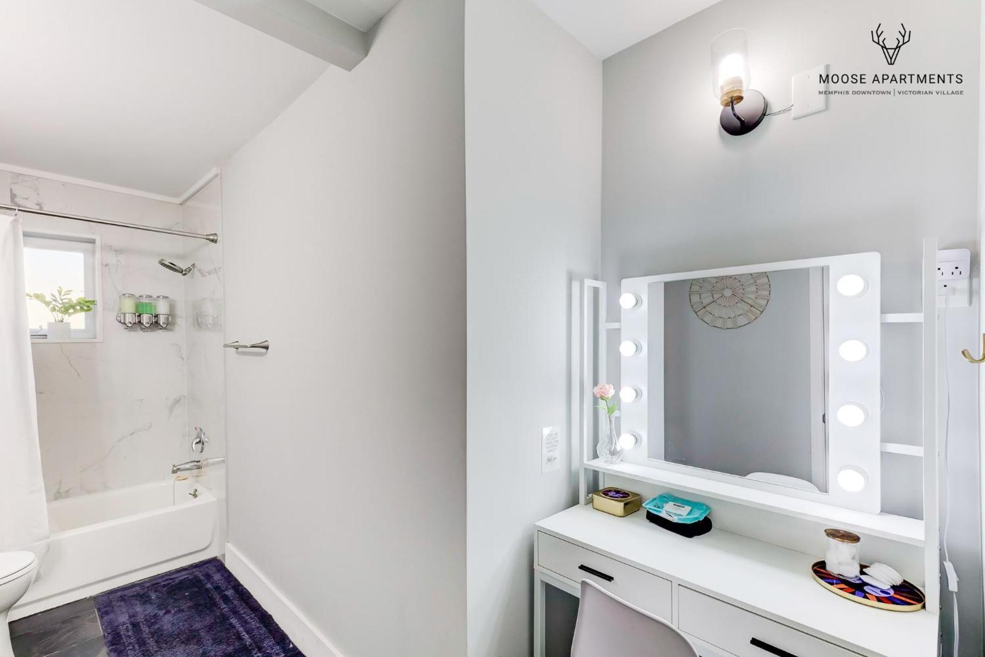 The Moose #6 - Modern Luxe Studio With Free Parking & King Bed Memphis Luaran gambar